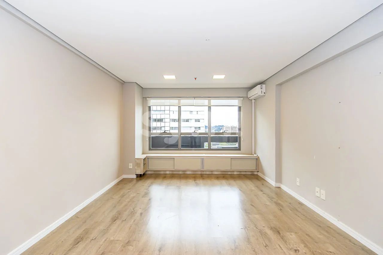 Sala Comercial no bairro Juvevê - Foto 2