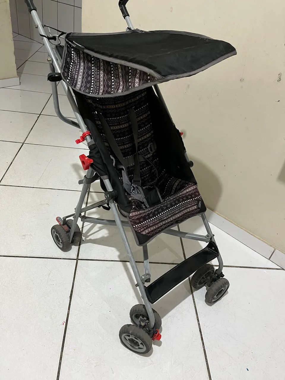 Carrinho guarda chuva 