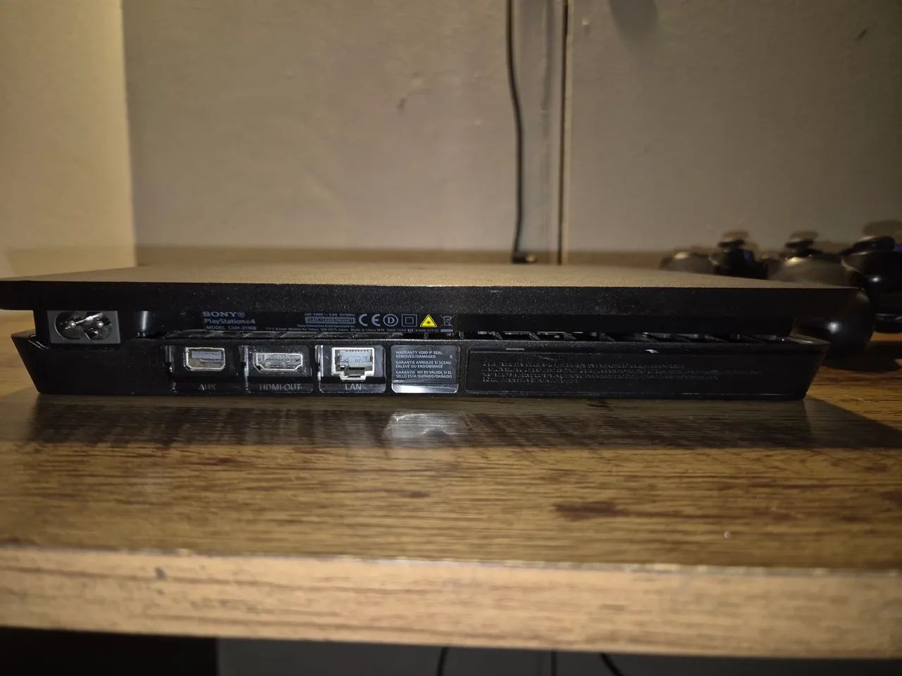 PlayStation 4 slim - Foto 3
