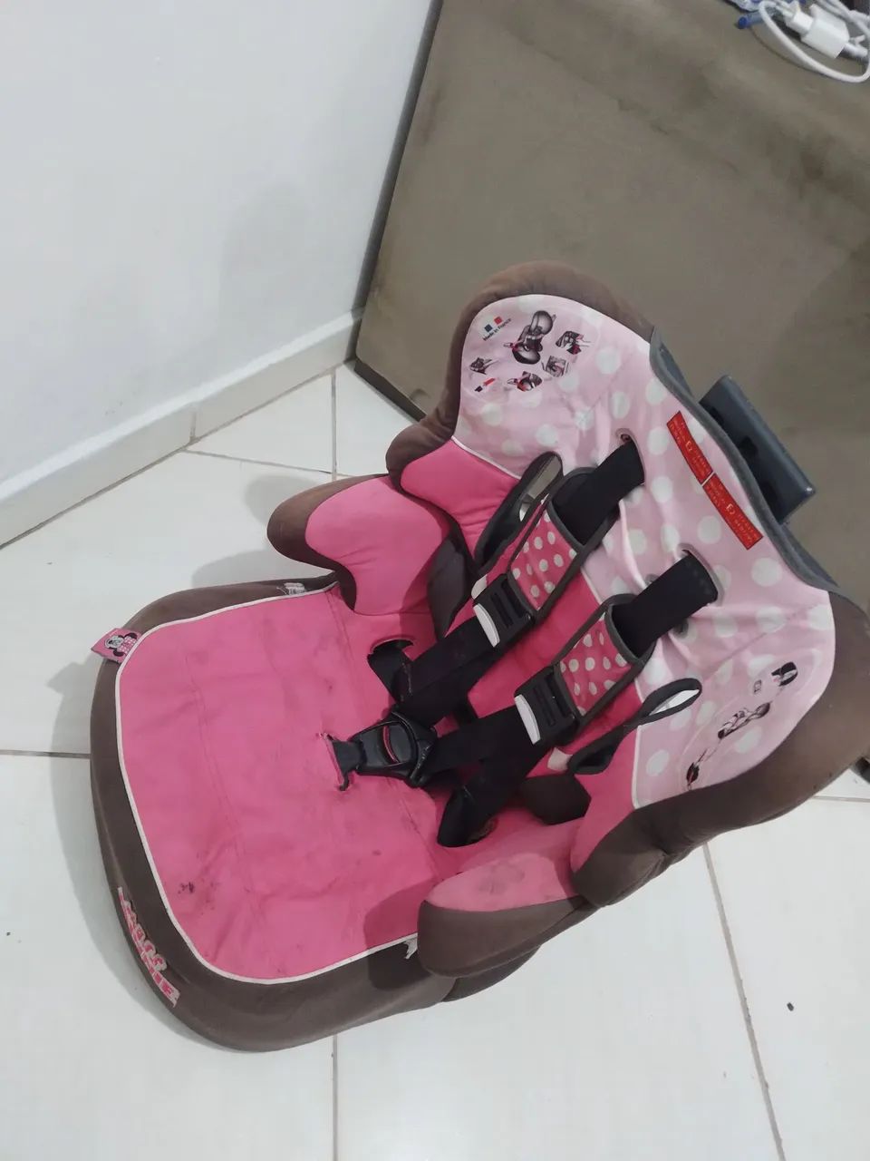 Cadeira infantil da Mine  pra carro só 50 reais  - Foto 3