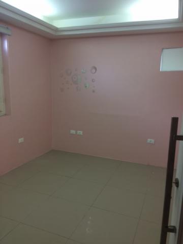 Sala Comercial em Área Bem Localizada no Espinheiro