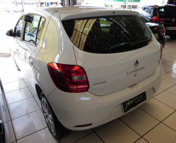 RENAULT SANDERO 2016/2017 1.6 EXPRESSION 8V FLEX 4P MANUAL - Foto 3