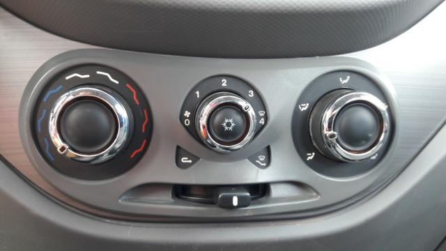 Comando De Ar Condicionado Fiat Palio Attractive Original