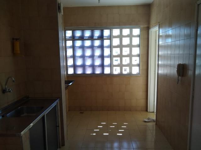 Ótimo apartamento com 03 quartos para aluguel no Centro - Foto 11