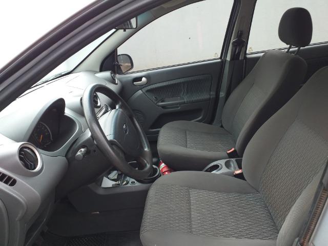 Fiesta sedan 1.6 flex - Foto 3