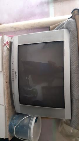 Vendo 2 Televisão - Foto 2