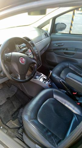 Troco Línea 2009 por carro mais novo - pago a diferença a vista - Foto 4