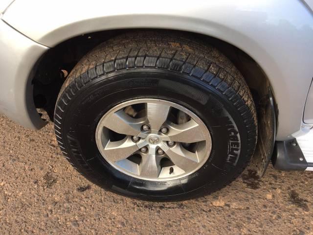 Hilux SRV 4x4 AUT* - Foto 4