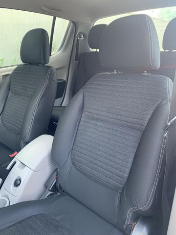 L200 Triton diesel 13.13 GLS, manual - Foto 16