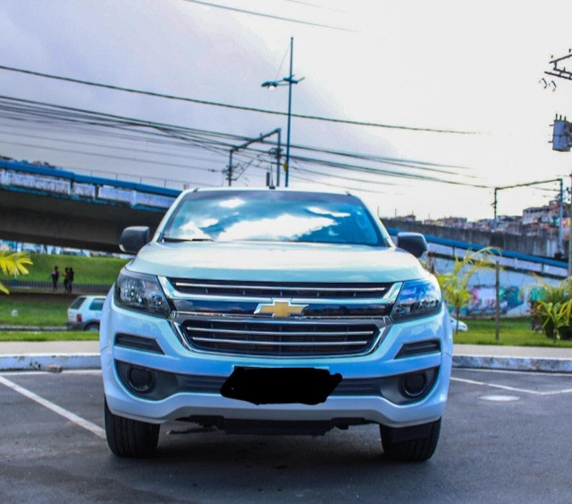 Vendo S 10 - 2018, Diseal, 4x4 Manual - Foto 3