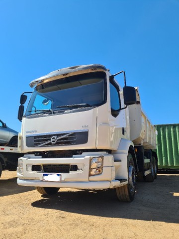 VOLVO VM270 2013 186MIL KM ORIGINAIS