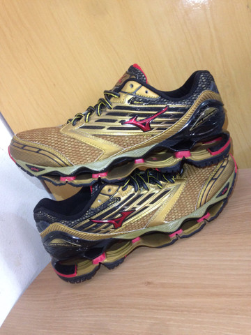 mizuno prophecy 5 golden