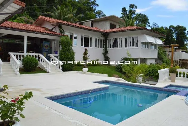 Condominio Portogalo em Angra dos Reis