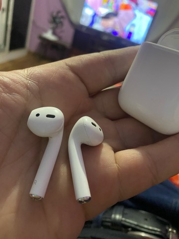 AirPod 2 geração pouco tempo de uso - Celulares e telefonia - Horto, Belo  Horizonte 1003628511 | OLX