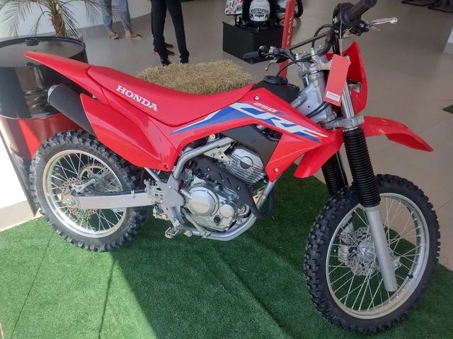 VENDA DE MOTOS - TRILHA E MOTOCROSS, 2013 Honda CRF · 123.456 quilômetros  rodados