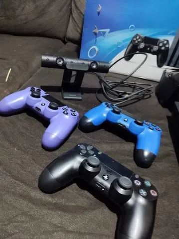 ps4 pro + 2 controles+ 4 jogos - Videogames - Centro, Florianópolis  1245397556