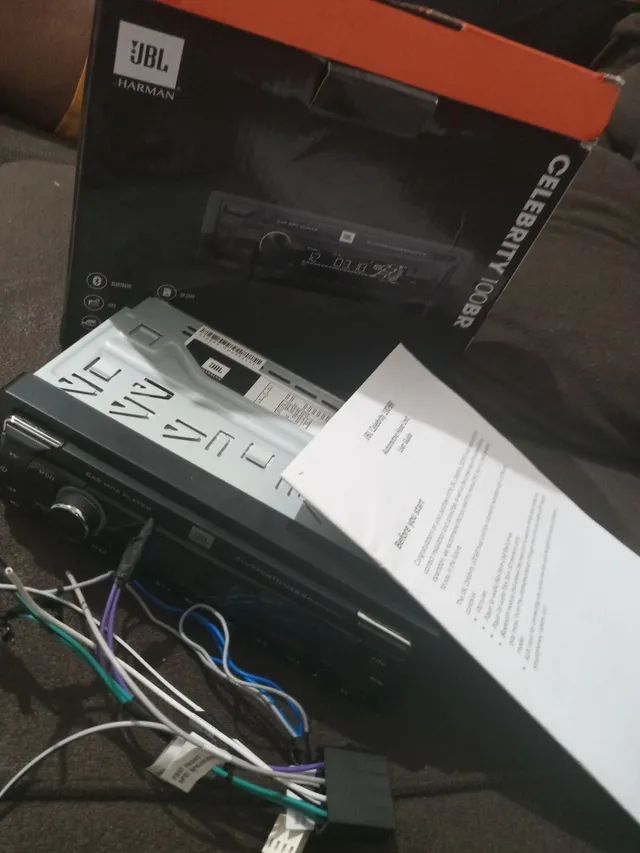 Rádio som automotivo JBL 