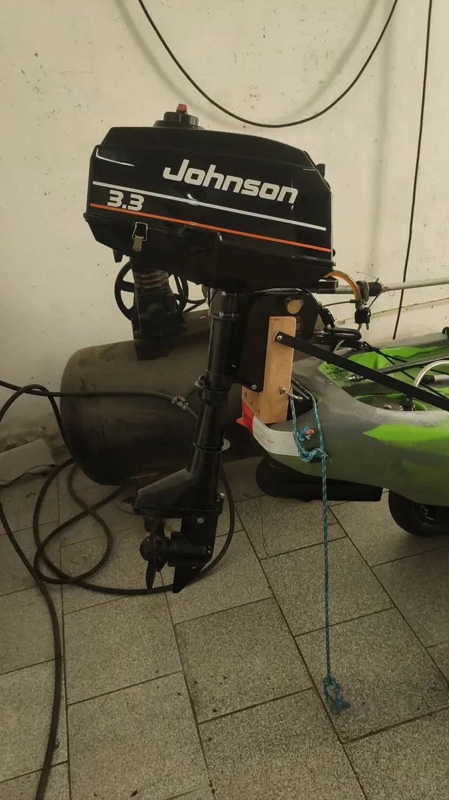 CAIAQUE HOOK COM MOTOR