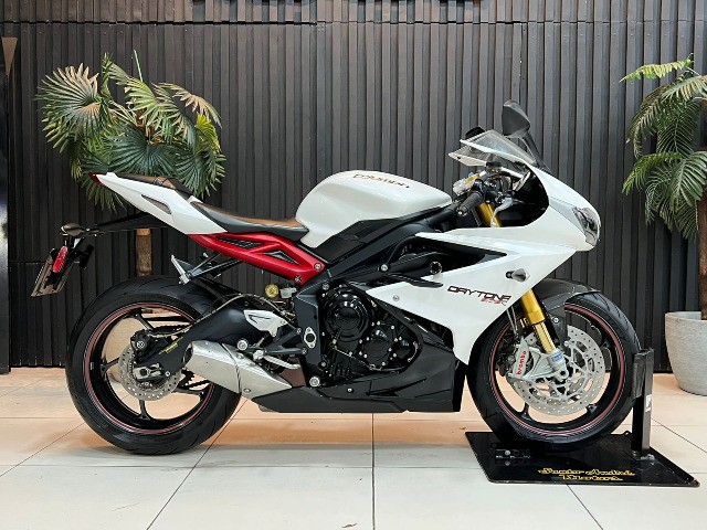 triumph daytona 675 olx