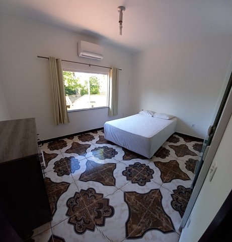 Casa com 6 Quartos e Campo de Futebol  - Foto 7