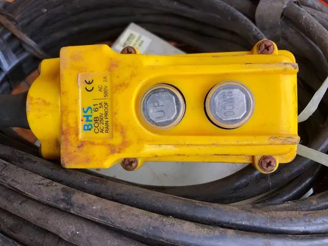 Guincho elétrico trifásico canadense para 2 toneladas  - Foto 5