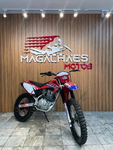 Nova Honda CRF 450L é moto de trilha para rodar na rua – Castelo MotoSport