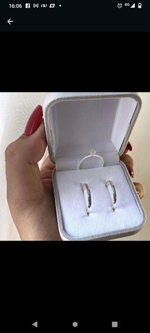 Aliança de prata 4mm de largura c/ anel solitário. ( Fábricamos  diversos modelos ) - Foto 4