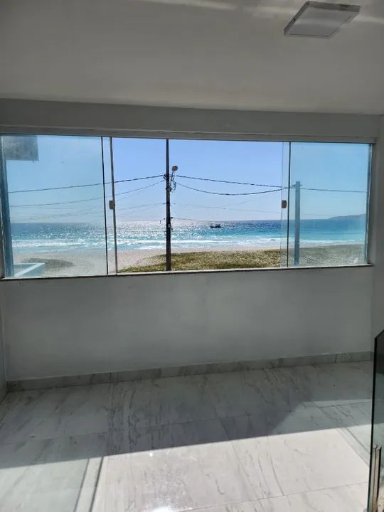 Pé na areia, casa na praia do foguete, refúgio beira-mar em Cabo Frio. - Foto 2