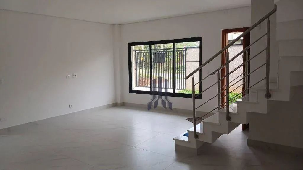 Sobrado Triplex com 3 Suítes e 2 Vagas à Venda - Vila Izabel - Curitiba/PR - Foto 5