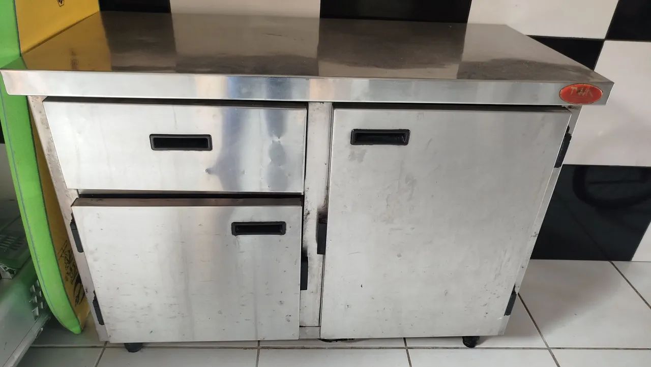 Refrigerador com gaveta 