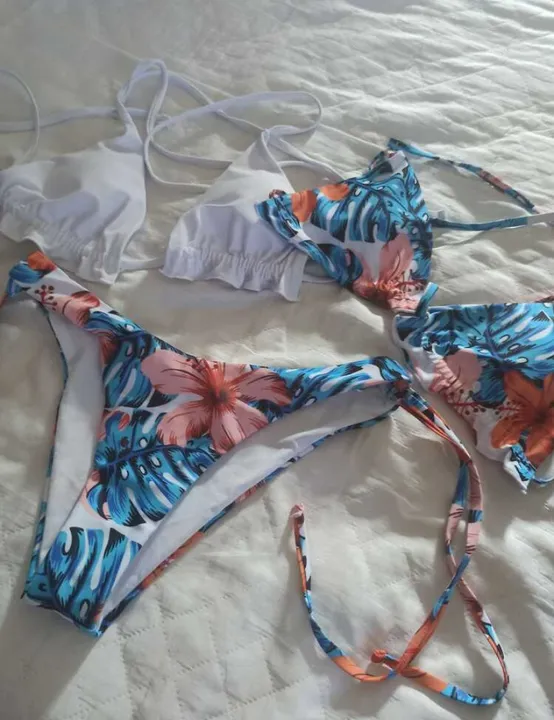 Biquíni Floral Tropical - Novo