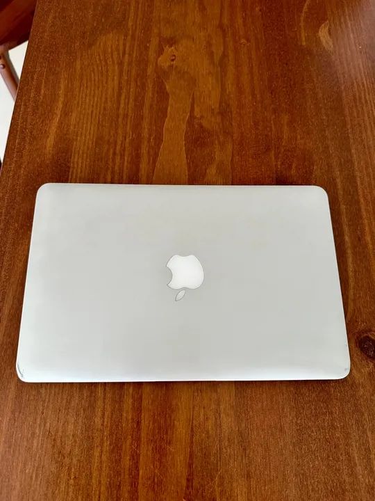 MacBook Air i5, 2017 4G, 2.3 Terra Memoria Mac Book Air - Foto 3