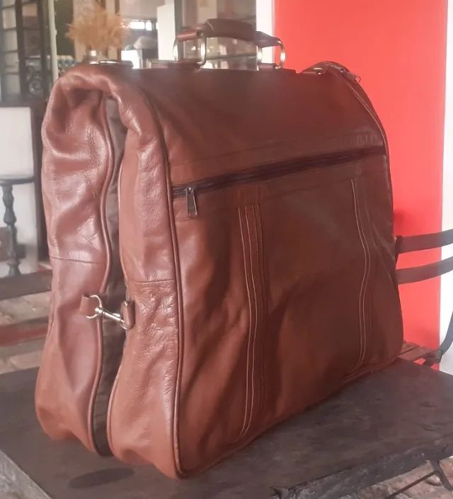 Porta terno, em couro natural, de fabricação amaericana - Foto 4