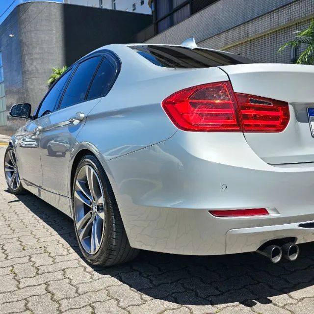 Bmw 328i Sport 2.0 turbo 245cv ( Histórico desde 0km, 3° dono, Baixa km, Zerada de tudo ) - Foto 3