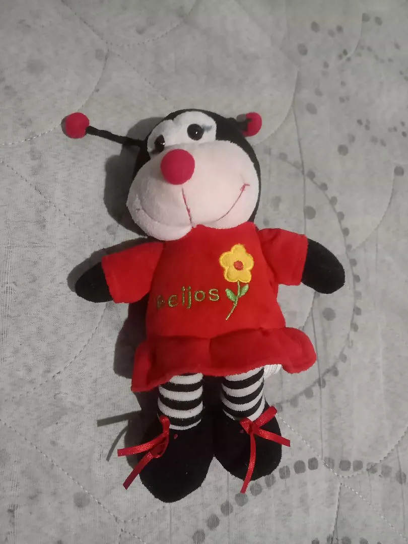 Pelúcia Joaninha
