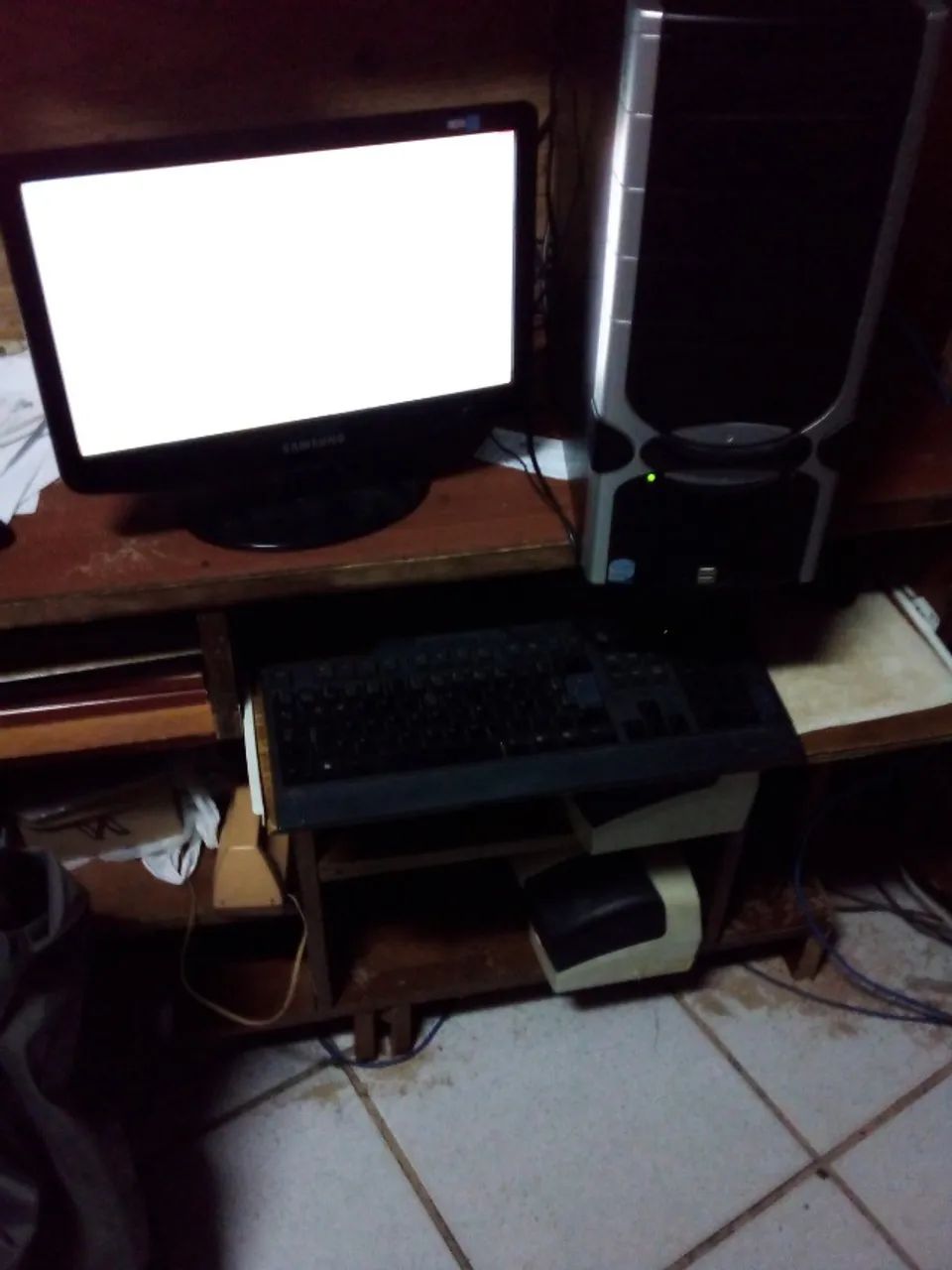 Computador Intel 2G 256 Ram