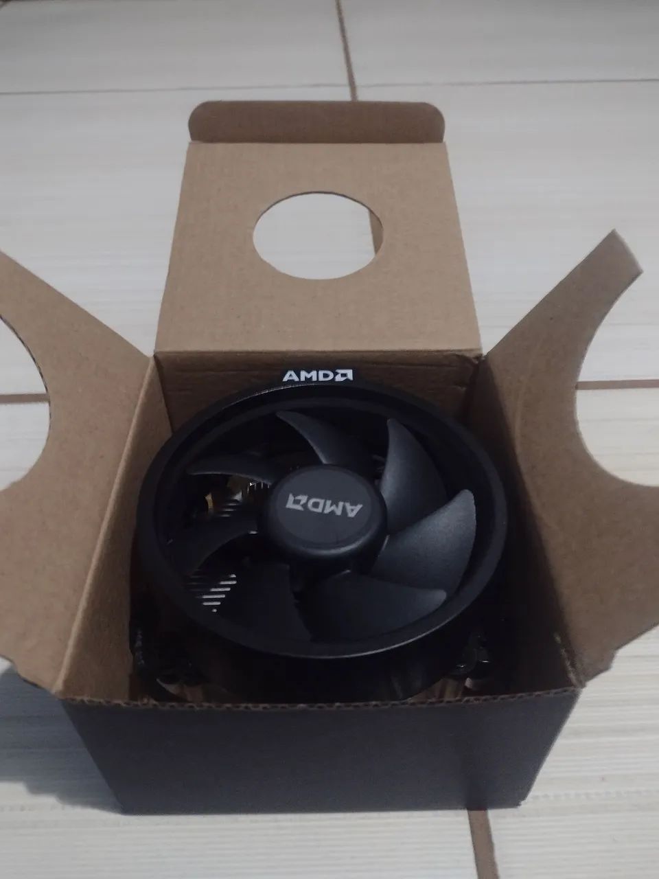 Cooler AMD Wraith Stealth Original, nunca usado. - Foto 3