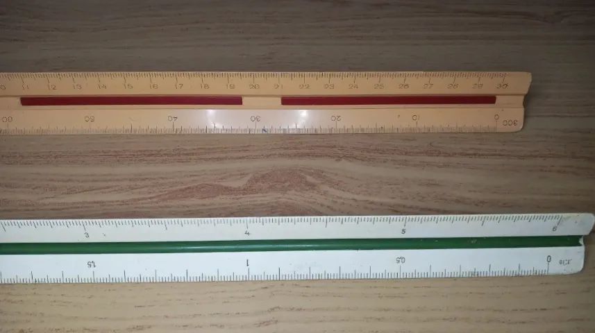 Escalímetro Régua Triangular Plástico 30cm (Usado) - Foto 4