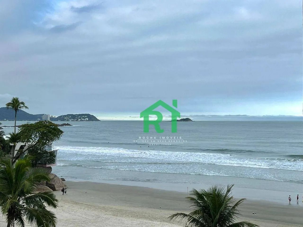 Apartamento á venda na Praia das Astúrias | Rocha Imóveis Guarujá - Foto 2