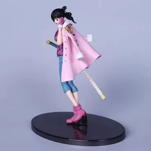 Action figure Tashigi (One Piece) - alta qualidade - Foto 4