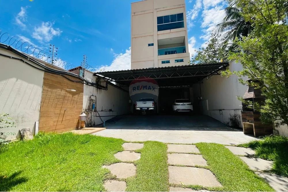 EDIFÍCIO MISTO, COM ÁREA TOTAL DE 1.062,45 m², SENDO 704,45 m² DE ÁREA RESIDENCAIL E 358 m - Foto 4