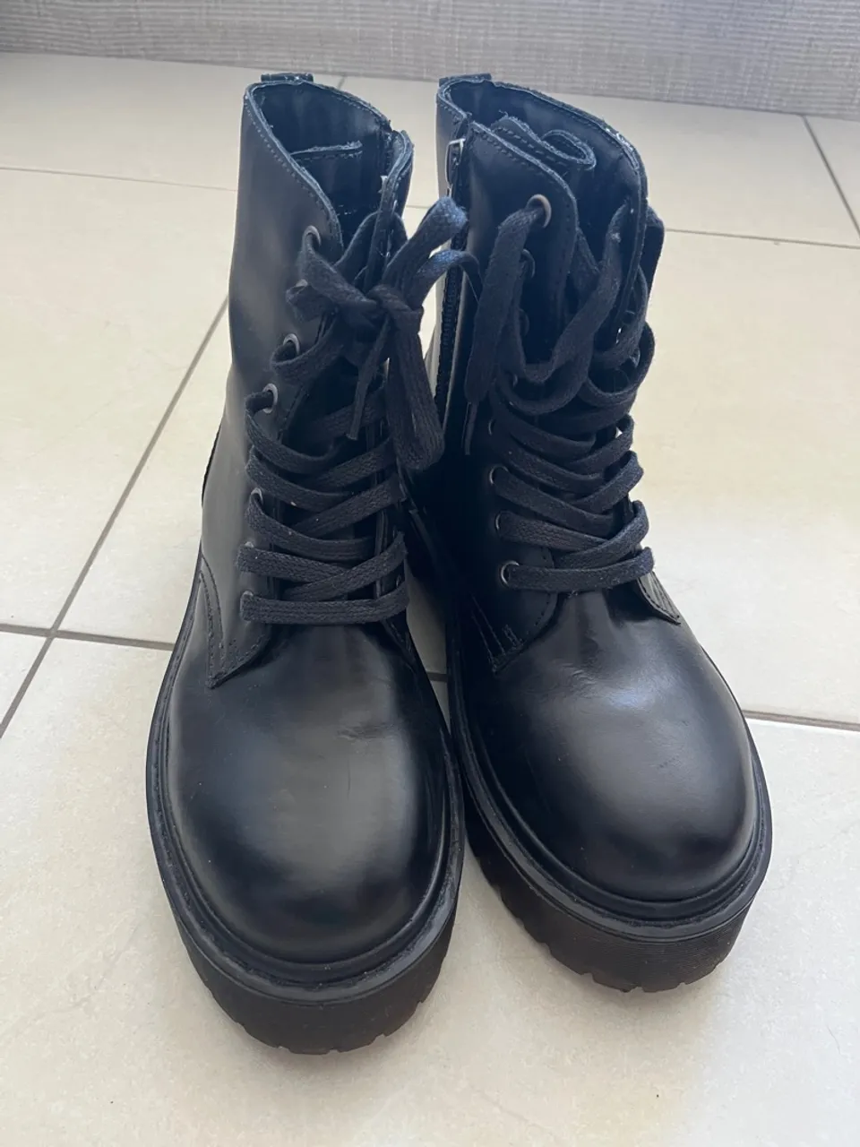 Botas Coturno Femininas - Preto