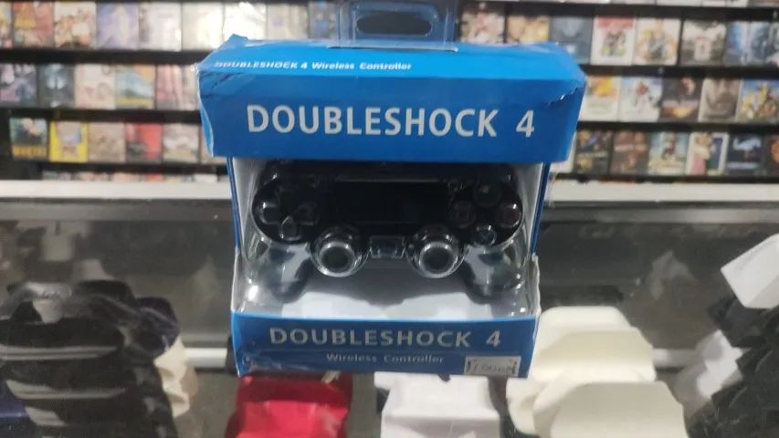 CONTROLE SEM FIO PS4 PRETO JÁ VAI COM CABO DE CARGA E SINTONIA