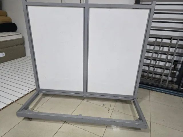 Quadro Branco Móvel com Rodas - 120x110 cm - Foto 2