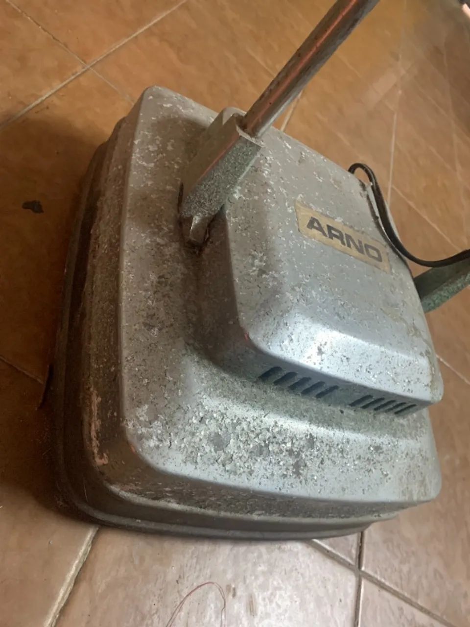 ARNO Enceradeira Vintage - Mais de 20 anos de história! - Foto 3