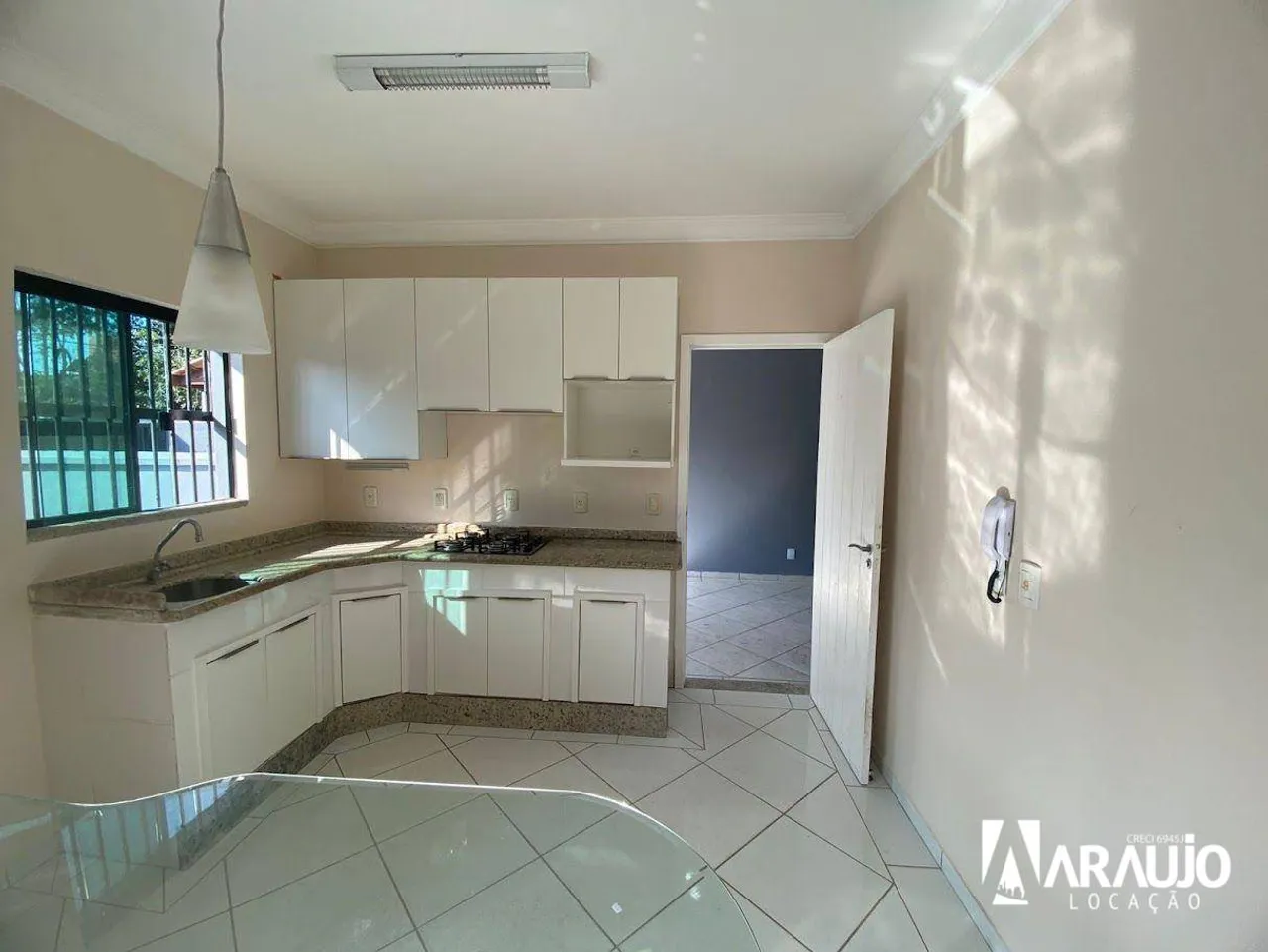 Casa com 2 dormitórios para alugar no Dom Bosco