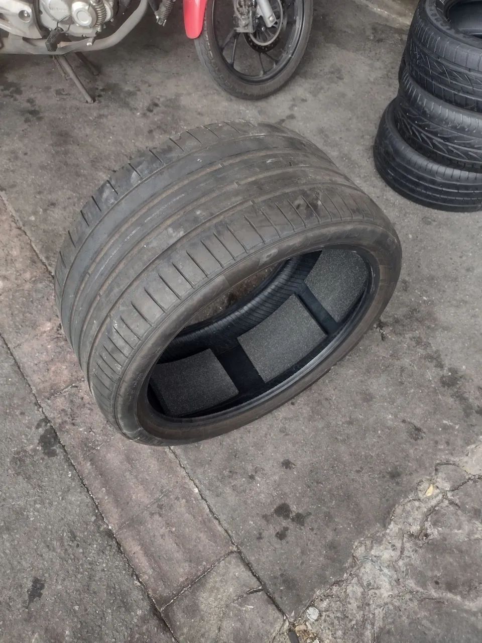 Pneus 315/30/21 Pirelli pzero  - Foto 2