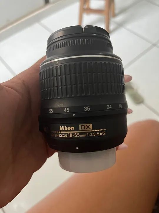 Lente de câmera Nikon 18-55