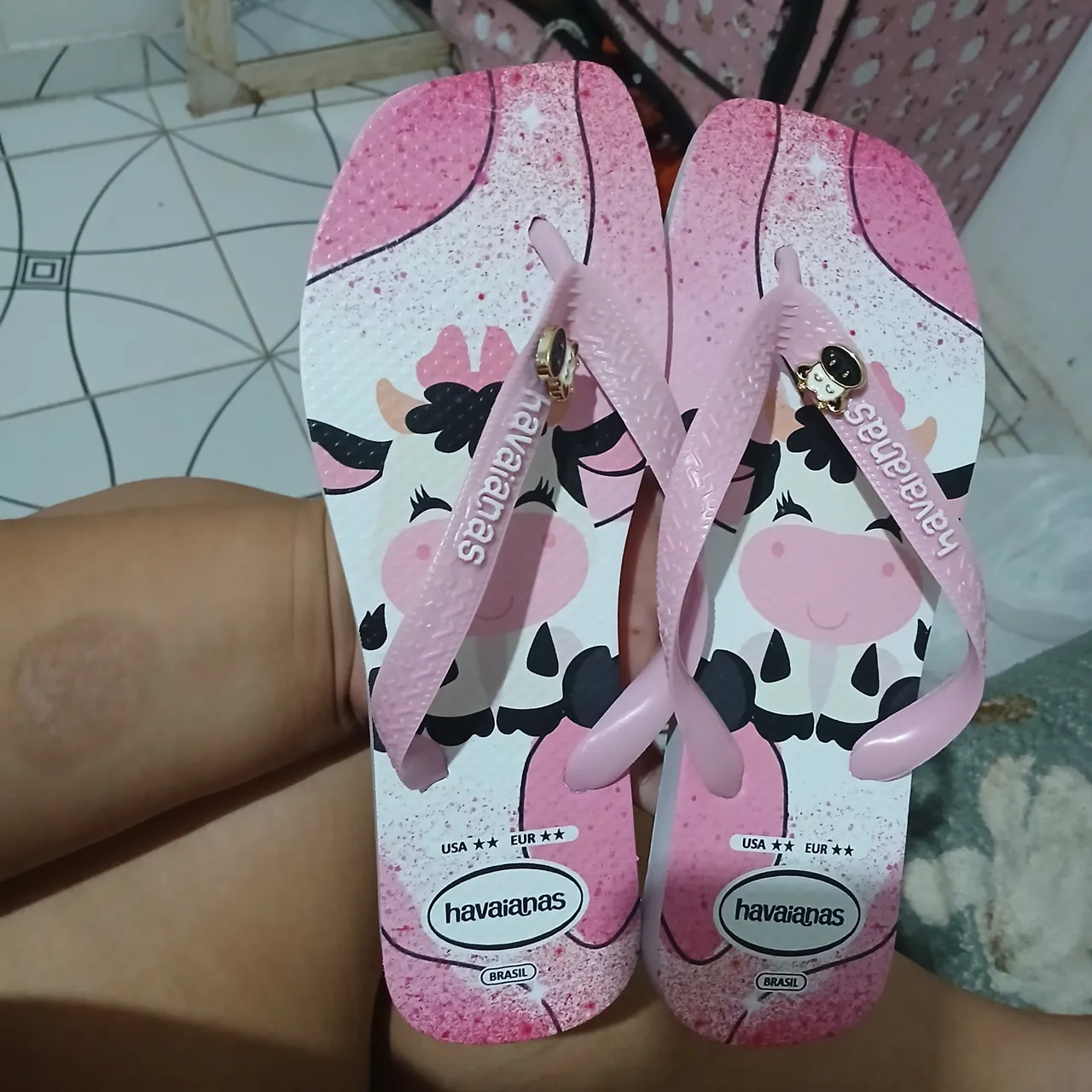 Havaianas Femininas de Vaquinha Rosa - Tamanho 35/36