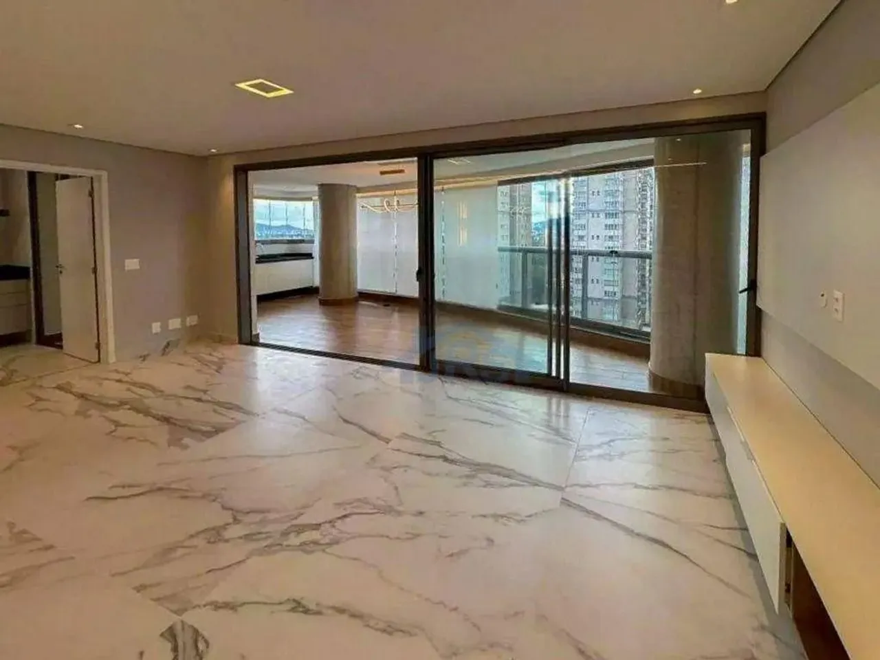 Apartamento com 4 dormitórios para alugar, 180 m² por R$ 20.000/mês - Alphaville - Barueri